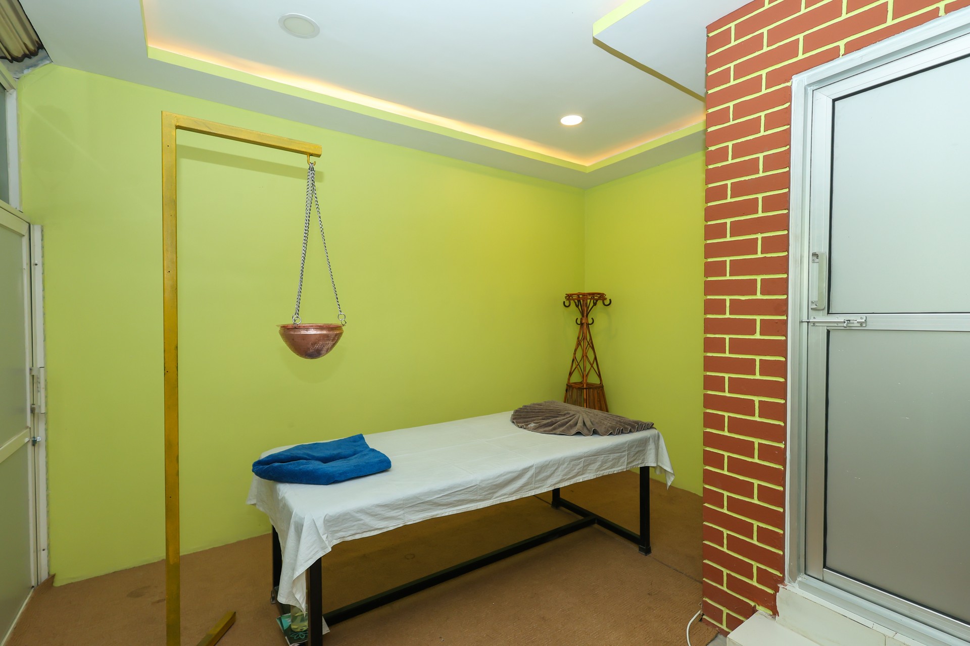 Massage Room 2.1